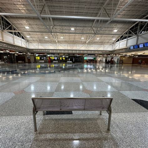 Kansas City International Airport (MCI) Car & Van Hire .